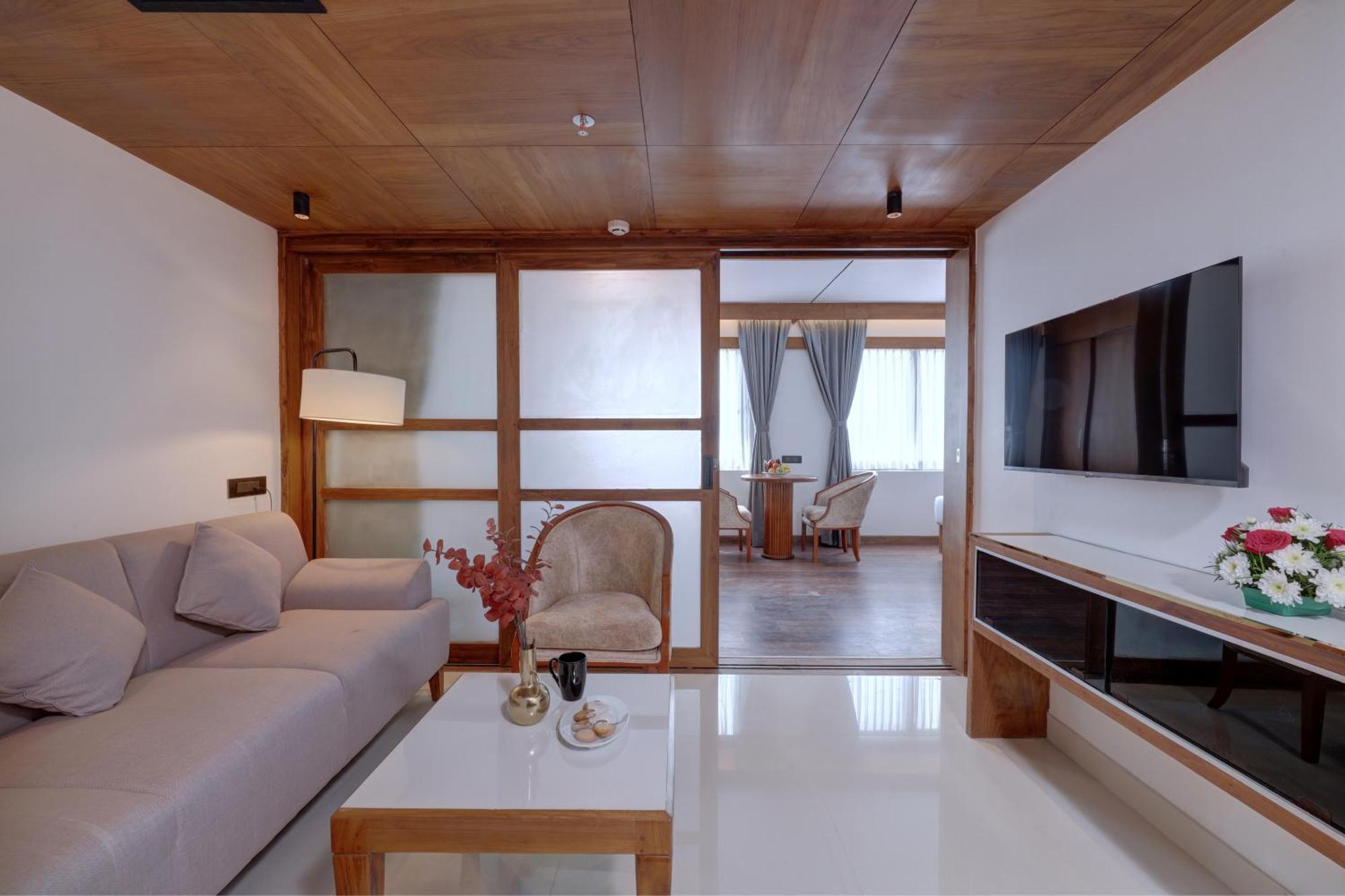 Hotel Cordial Sopanam Thiruvananthapuram Esterno foto