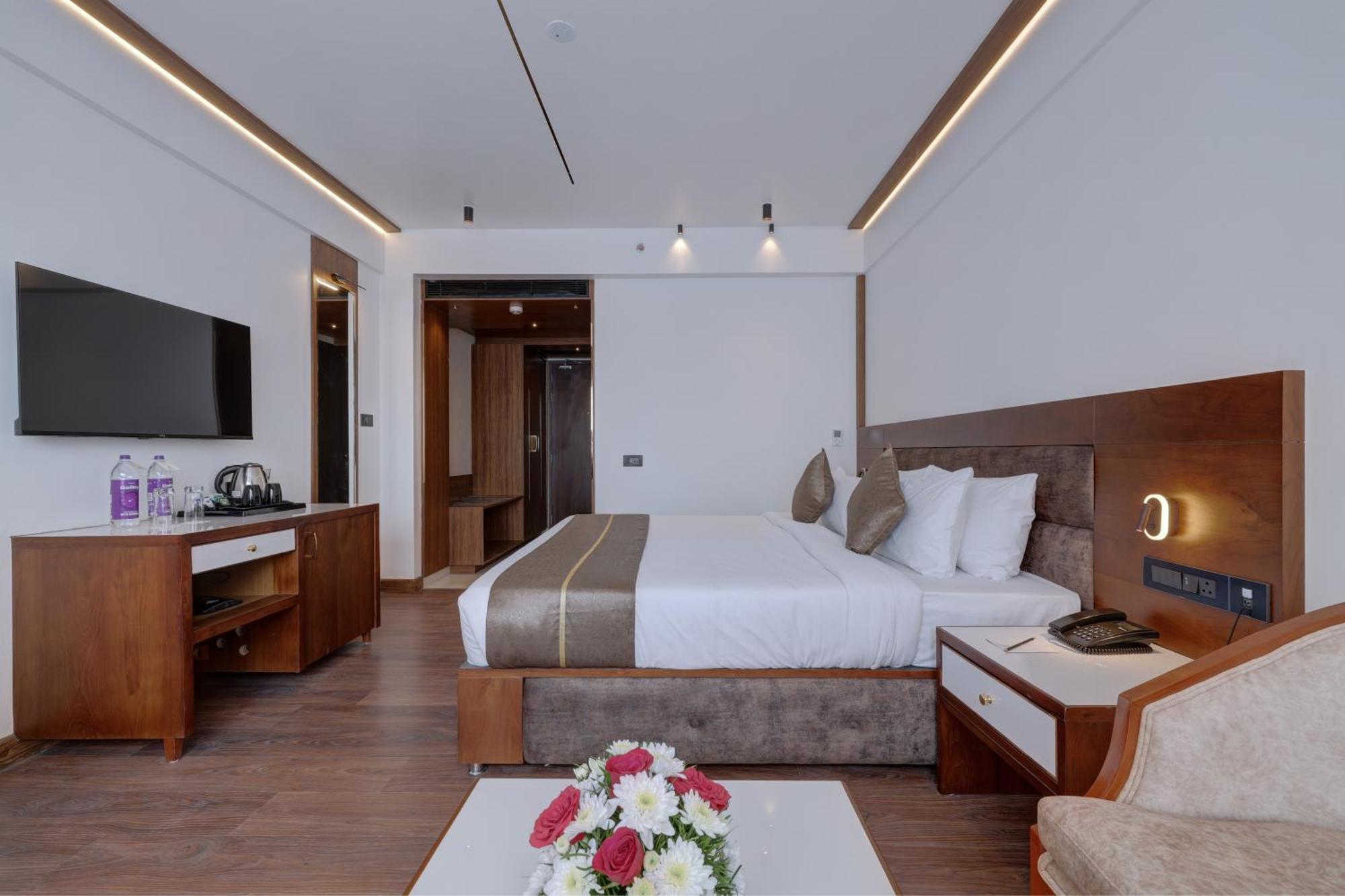 Hotel Cordial Sopanam Thiruvananthapuram Esterno foto
